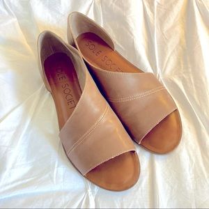 Sole Society Colvan Flats - Leather, size 9